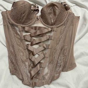 34B VS corset
